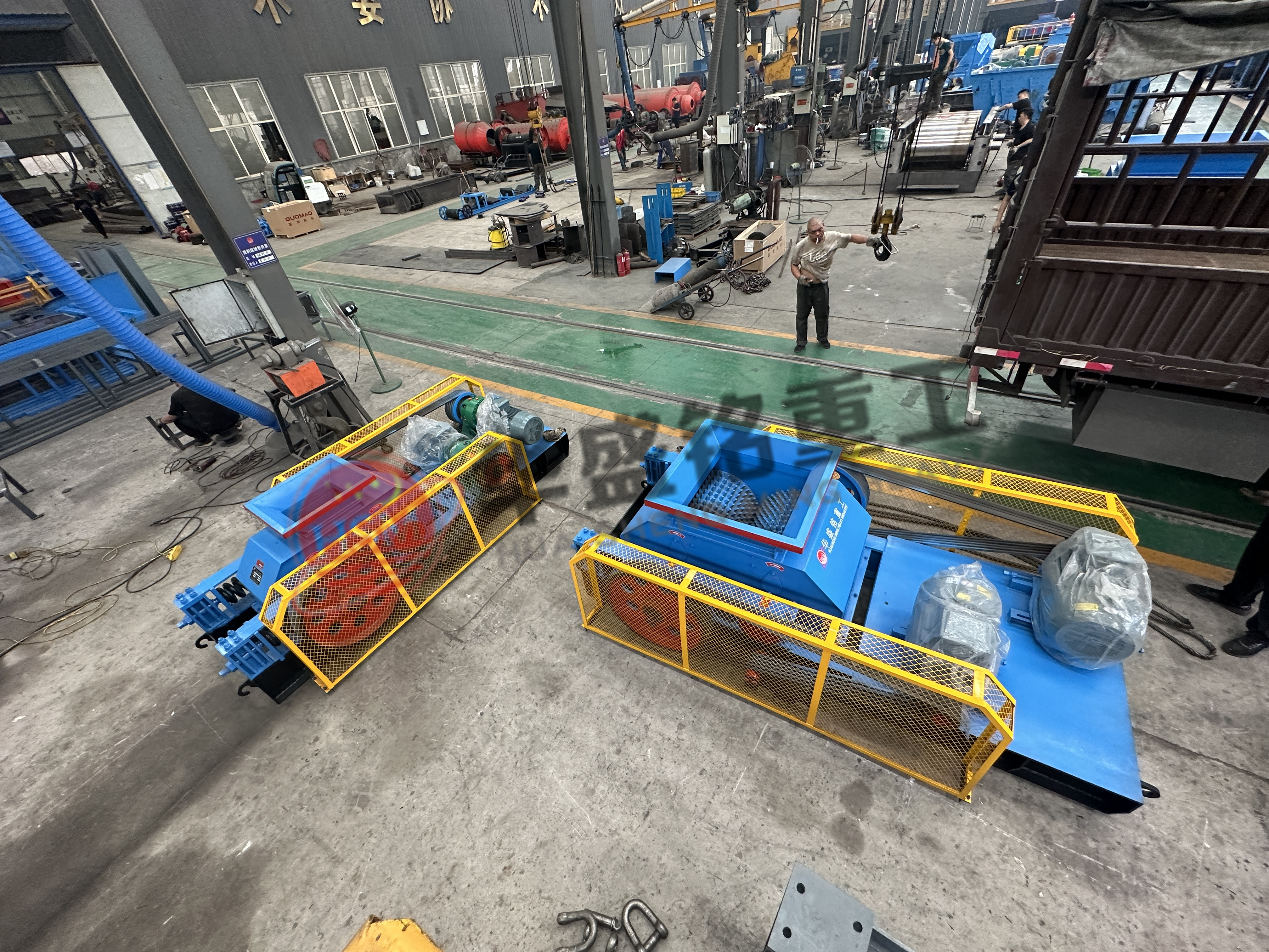 冶鍊原(yuan)料(liao)破(po)碎(sui)機(ji)