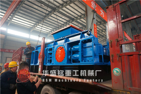 對(dui)輥式(shi)破(po)碎(sui)機(ji)案(an)例