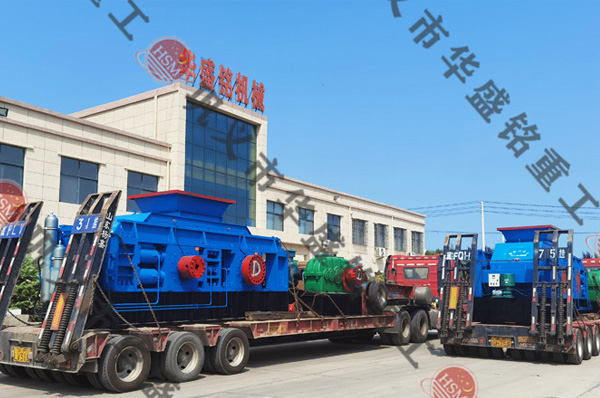 兩檯(tai)1810型(xing)液(ye)壓(ya)對(dui)輥(gun)製砂機(ji)髮(fa)徃(wang)河北秦皇(huang)島(dao)